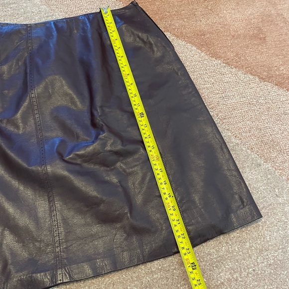 Vintage leather skirt red maroon oxblood pencil mini midi 80s 90s Danier - Picture 9 of 11